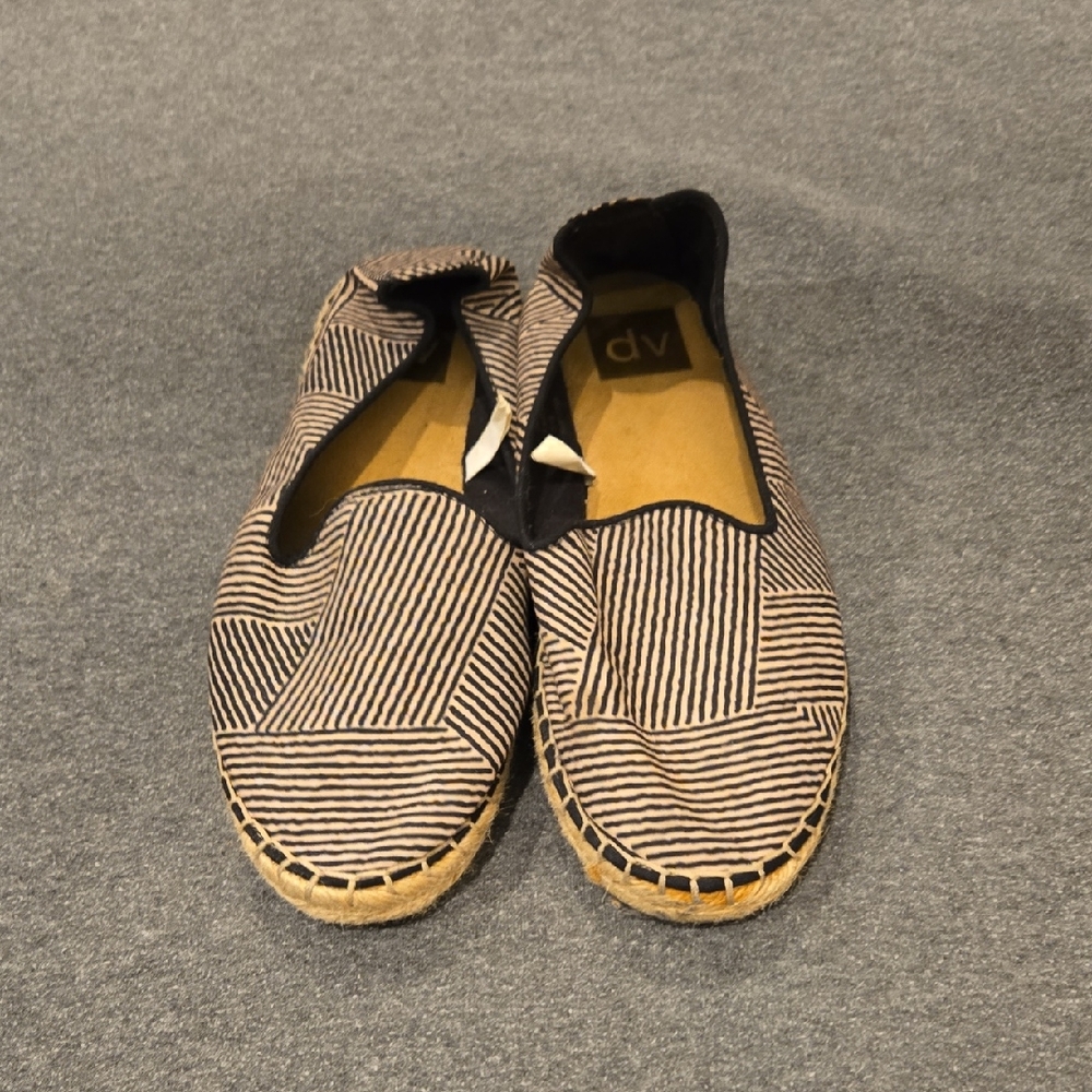 DV by Dolce Vita Zebra Print Flats